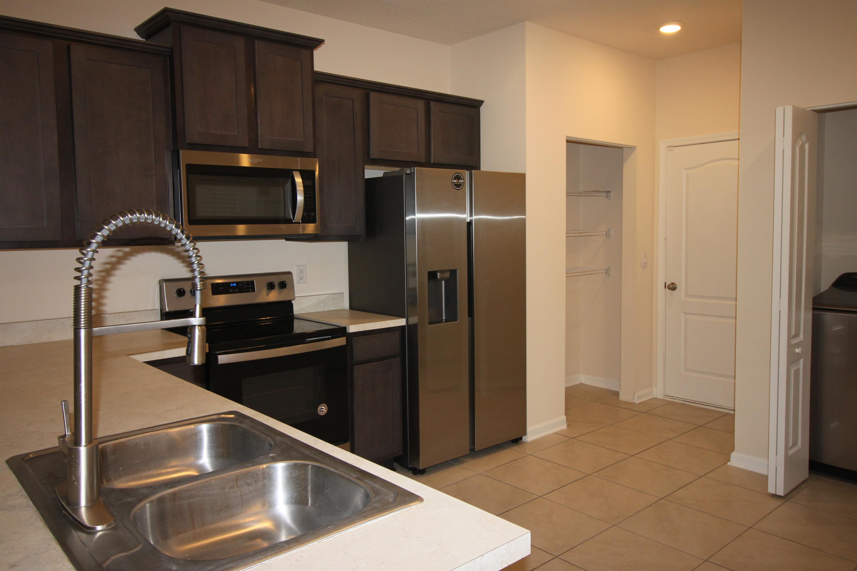 7695 Legacy Trail - 1